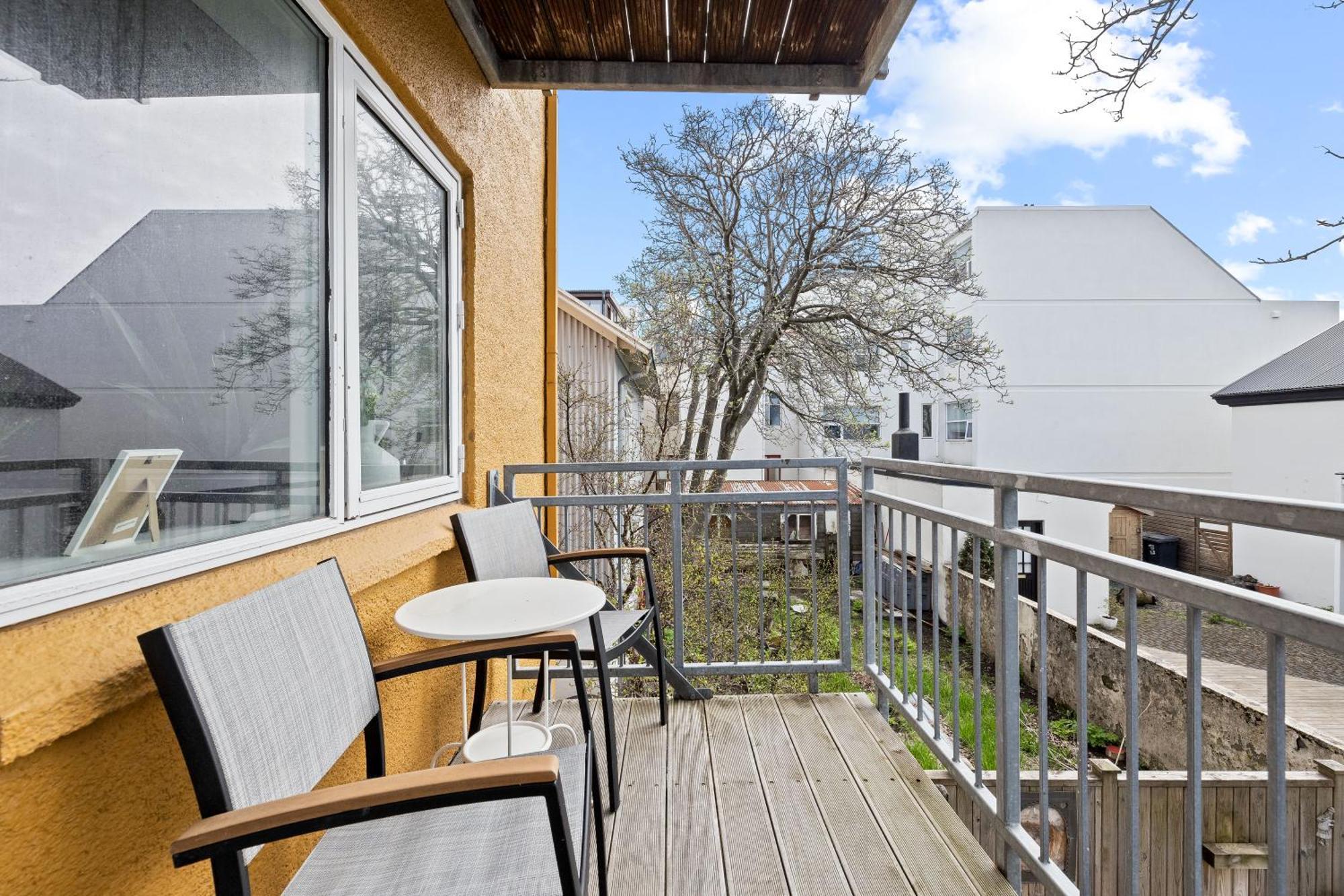 Lokastigur Charming And Inviting Apartment Reykjavík Exterior foto